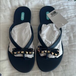 BRAND NEW Oka B Navy Flip Flops Gold Studded Bow